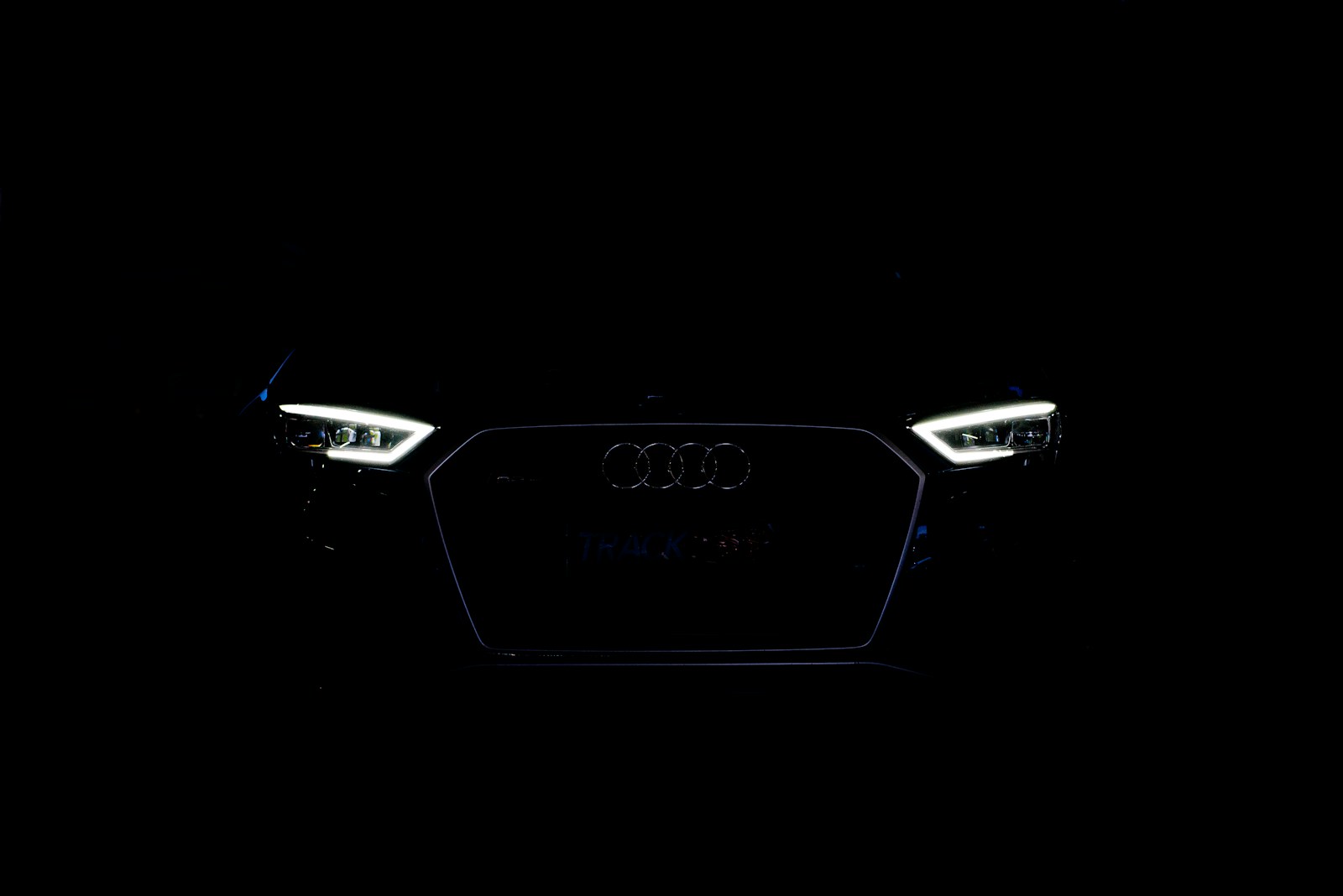 Tarnowskie Góry: Brawurowa jazda kierowcy audi zakończona wysokim mandatem